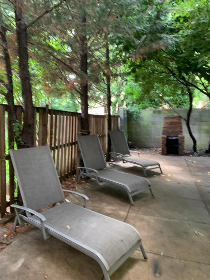 Renovated English Basement 2Bdrm Home Near Metro Washington Exterior foto
