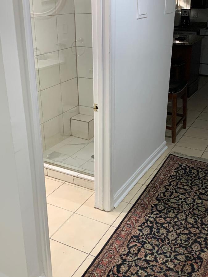 Renovated English Basement 2Bdrm Home Near Metro Washington Exterior foto